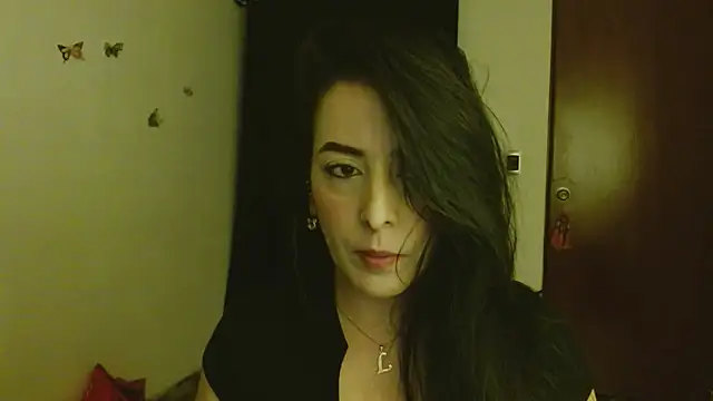 Snapshot of ella_peck chatting on July 19, 5:22 am ella peck online show from July 19, 5:22 am