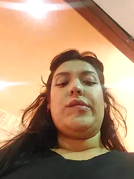 Sophie-hatter online show from February 28, 1:58 pm