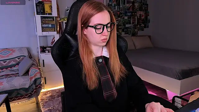 LinaWitch online show from November 5, 12:49 pm