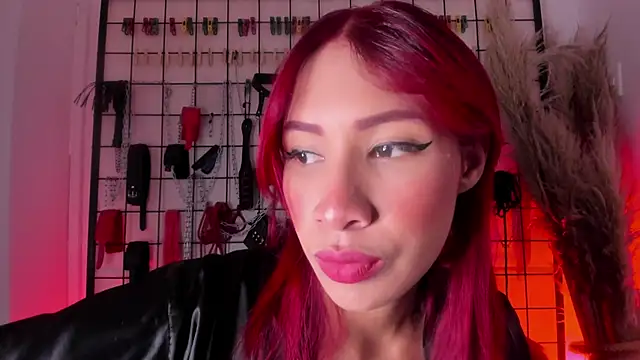 charrlotte quinn online show from October 10, 9:14 pm