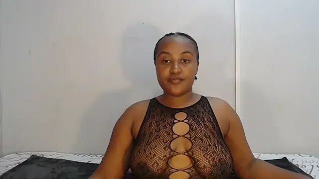 yummydoll97 online show from December 3, 6:39 pm