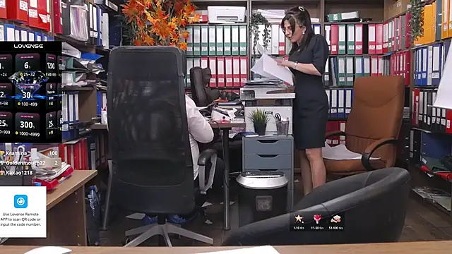 Snapshot of classyladyrellax chatting on December 5, 4:23 pm classyladyrellax online show from December 5, 4:23 pm