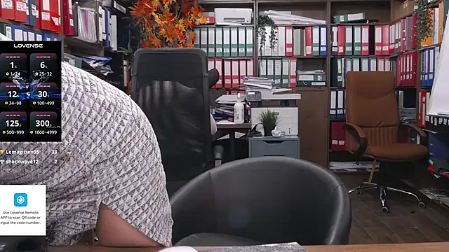 Snapshot of classyladyrellax chatting on December 20, 1:22 pm classyladyrellax online show from December 20, 1:22 pm