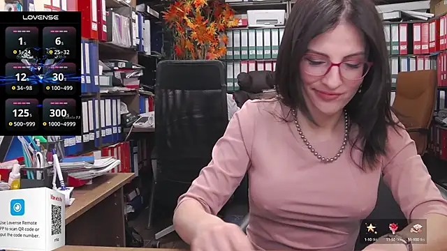 Snapshot of classyladyrellax chatting on March 1, 10:13 am classyladyrellax online show from March 1, 10:13 am