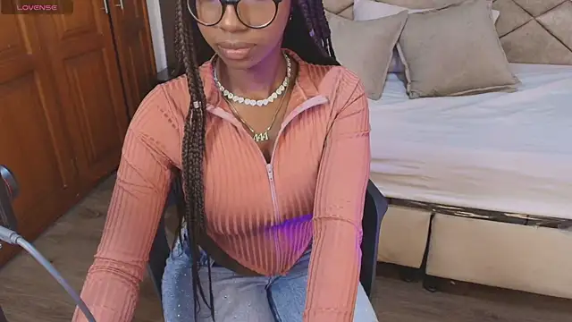 Raquel jones online show from November 13, 12:15 pm