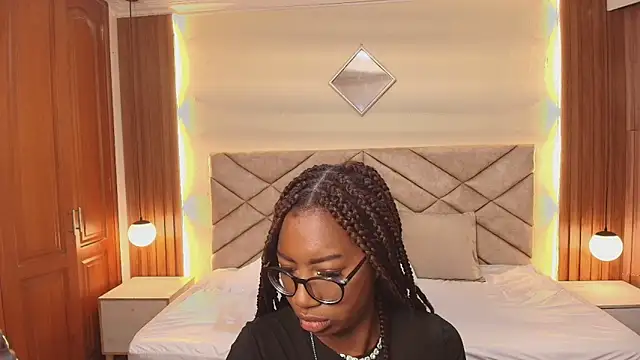 Raquel jones online show from February 27, 12:16 pm