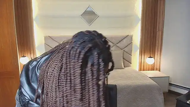 Snapshot of Raquel_jones chatting on June 3, 12:08 pm Raquel jones online show from June 3, 12:08 pm