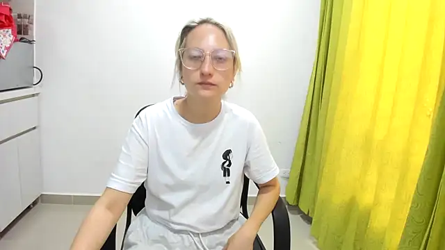 Adele johnsonn1 online show from March 19, 3:19 pm