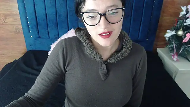 Snapshot of lunazulsj chatting on December 23, 3:12 pm lunazulsj online show from December 23, 3:12 pm