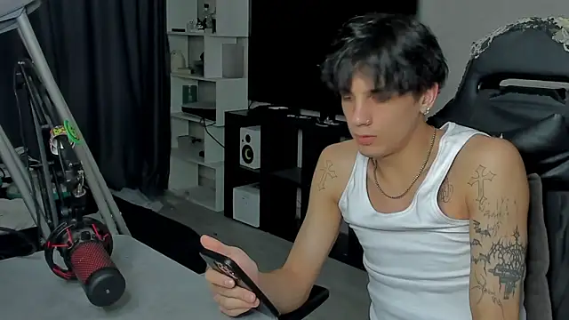 MarkBrowniii online show from September 14, 2:54 am