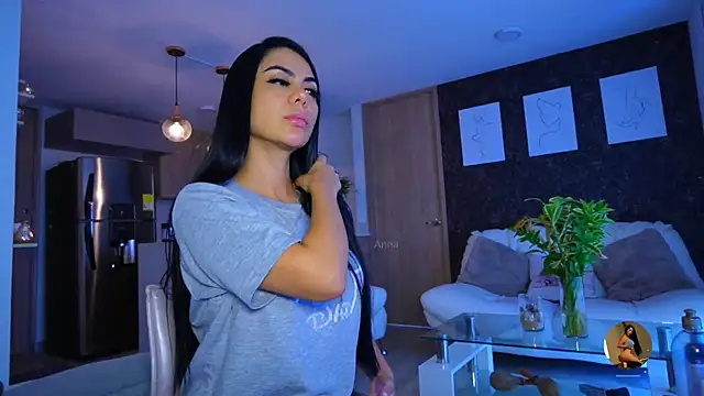 Snapshot of AnnaTaylor1 chatting on March 22, 8:59 pm AnnaTaylor1 online show from March 22, 8:59 pm