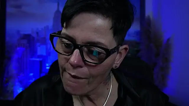 ninarandmann online show from December 5, 6:59 pm