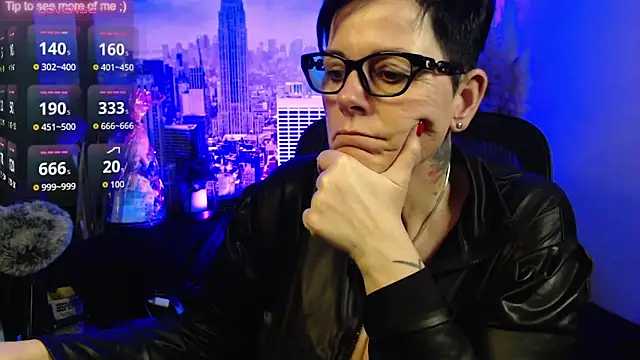 ninarandmann online show from February 1, 8:07 pm