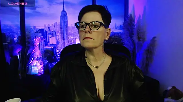 ninarandmann online show from March 22, 5:27 pm