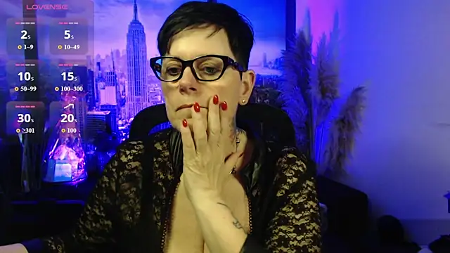 ninarandmann online show from April 23, 3:58 pm