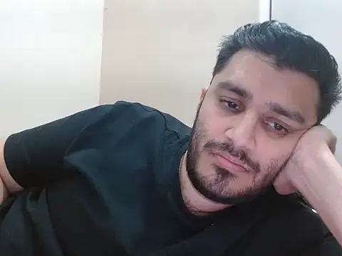 robintoit online show from March 28, 7:46 pm