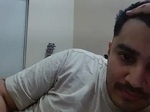 robintoit online show from April 16, 5:03 pm