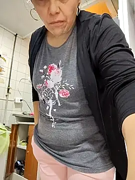 Natasha milf   online show from December 1, 12:54 pm