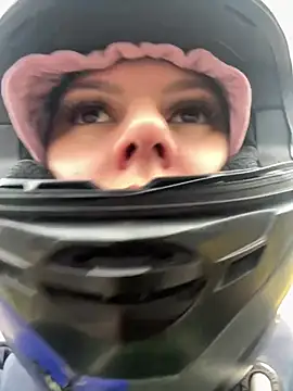 Bonniepark online show from January 24, 12:10 pm