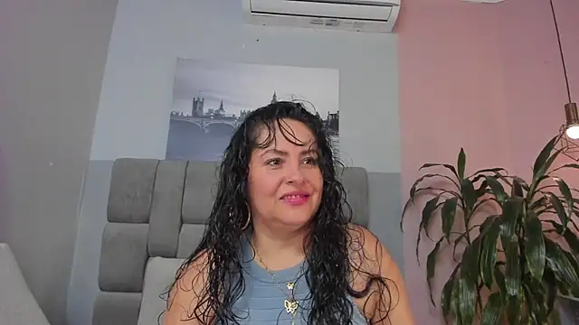 hanny milf online show from July 25, 11:41 am