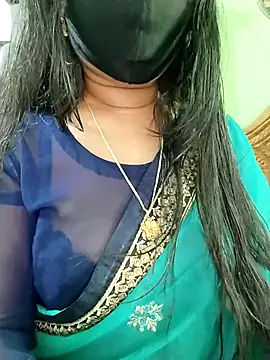 Idhika Paul online show from April 9, 6:19 am