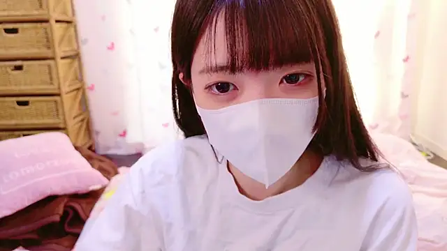 Snapshot of irohani_usagi chatting on December 26, 6:41 am irohani usagi online show from December 26, 6:41 am