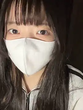 Snapshot of irohani_usagi chatting on January 19, 10:39 pm irohani usagi online show from January 19, 10:39 pm