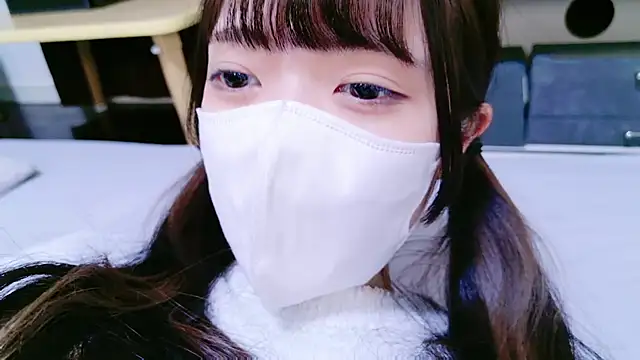 Snapshot of irohani_usagi chatting on January 27, 7:13 pm irohani usagi online show from January 27, 7:13 pm