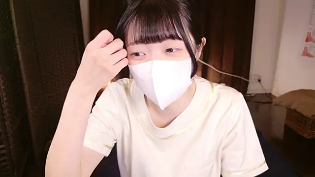 Snapshot of irohani_usagi chatting on February 11, 3:51 pm irohani usagi online show from February 11, 3:51 pm