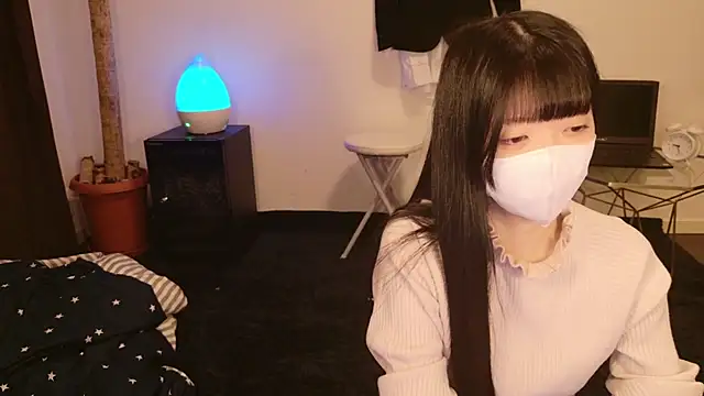 Snapshot of irohani_usagi chatting on February 22, 12:19 pm irohani usagi online show from February 22, 12:19 pm