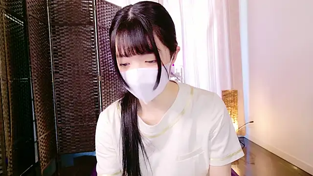 Snapshot of irohani_usagi chatting on March 1, 12:07 am irohani usagi online show from March 1, 12:07 am