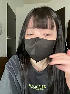 Snapshot of irohani_usagi chatting on September 26, 12:42 pm irohani usagi online show from September 26, 12:42 pm