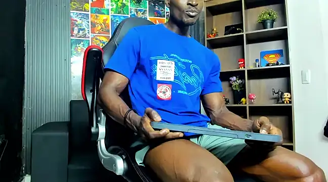 Snapshot of Terrance_z chatting on February 7, 7:27 pm Terrance z online show from February 7, 7:27 pm