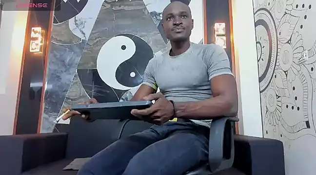 Snapshot of Terrance_z chatting on February 9, 7:41 pm Terrance z online show from February 9, 7:41 pm