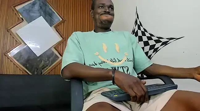 Snapshot of Terrance_z chatting on February 28, 7:25 pm Terrance z online show from February 28, 7:25 pm