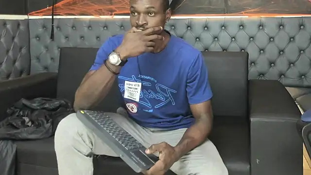 Snapshot of Terrance_z chatting on October 20, 7:25 pm Terrance z online show from October 20, 7:25 pm