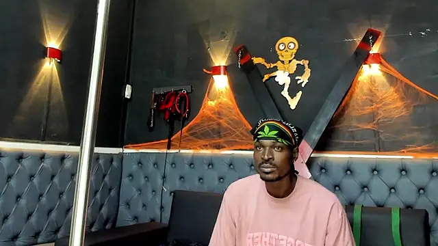 Snapshot of Terrance_z chatting on November 1, 10:56 pm Terrance z online show from November 1, 10:56 pm