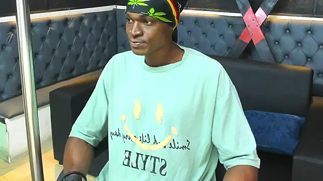 Snapshot of Terrance_z chatting on December 3, 7:34 pm Terrance z online show from December 3, 7:34 pm