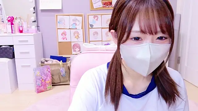 Yui-Ch online show from January 28, 11:28 am