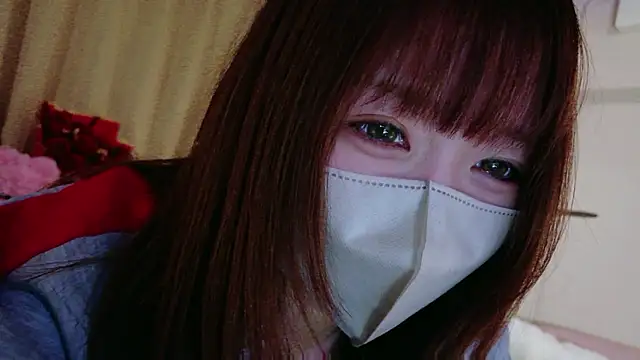 Yui-Ch online show from April 28, 12:43 pm