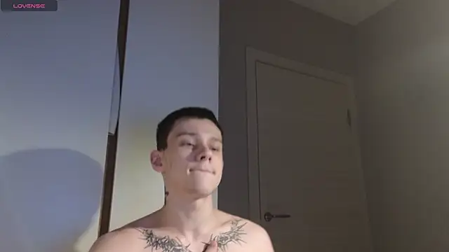 R1mmo   online show from October 26, 6:58 pm