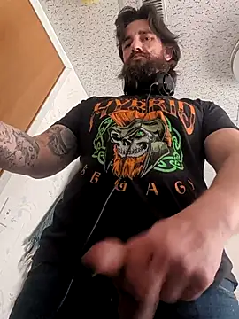 Armyexhibitionistvet online show from April 20, 10:33 pm