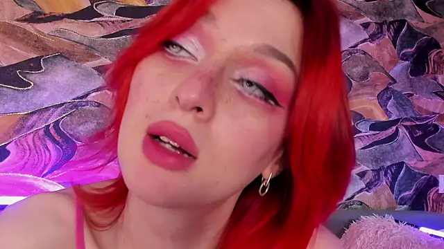 Snapshot of CrystalRey chatting on December 30, 9:37 am CrystalRey online show from December 30, 9:37 am