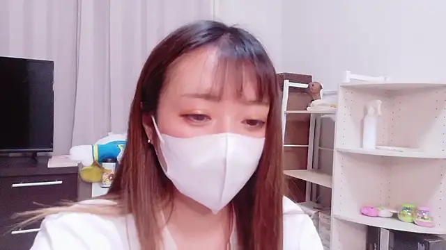 ayu yu xo online show from May 14, 9:27 am