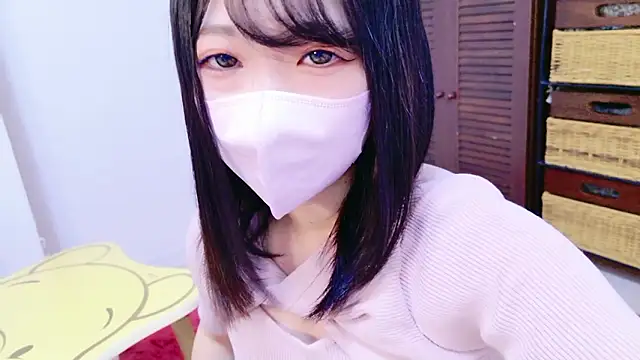 Snapshot of Minami_San chatting on October 31, 7:20 am Minami San online show from October 31, 7:20 am