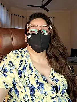 SEXY-Sardarni online show from April 13, 7:58 am