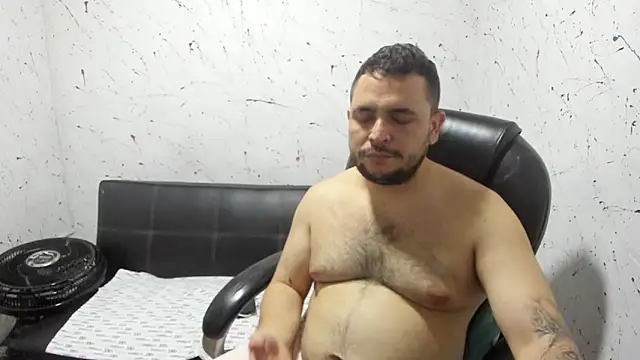  ace ventura online show from October 27, 4:05 am