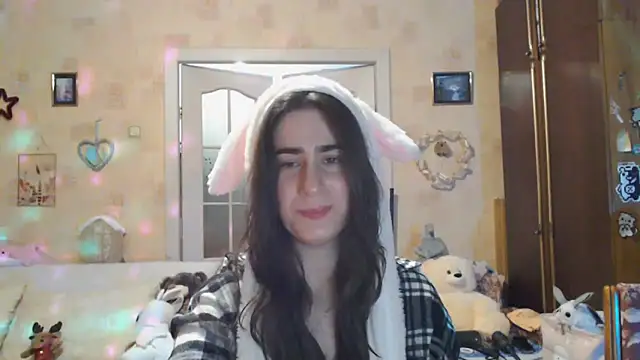 Snapshot of INELIKA chatting on November 4, 5:56 pm INELIKA online show from November 4, 5:56 pm