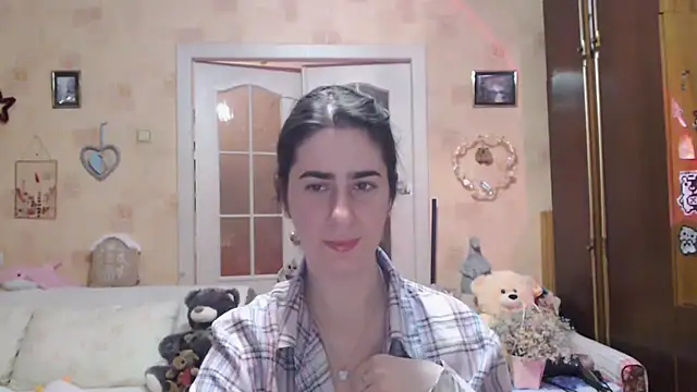 Snapshot of INELIKA chatting on November 17, 8:36 pm INELIKA online show from November 17, 8:36 pm