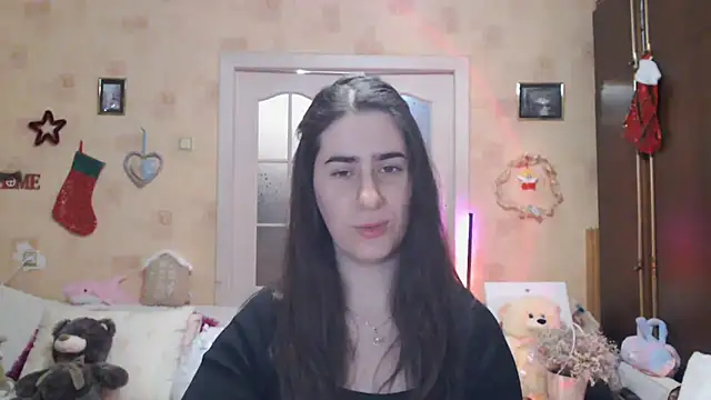 Snapshot of INELIKA chatting on February 6, 10:02 pm INELIKA online show from February 6, 10:02 pm